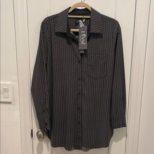 Lysse Woman’s Zig Zag Stripe Blouse- NWT - Size Medium